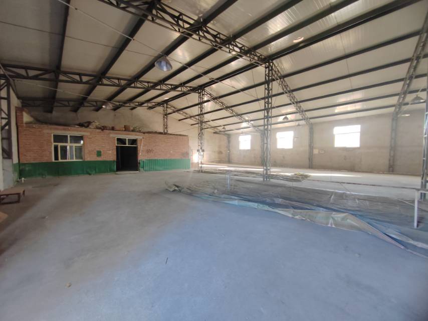 高楼独门独院600平厂房 带商业燃气 带住宿办公 价格可谈