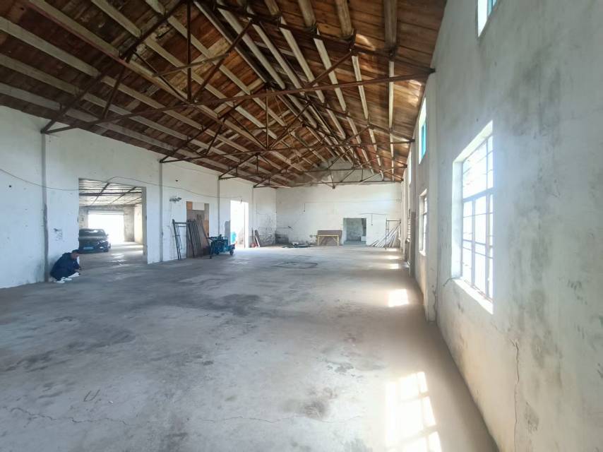 奉贤塘外镇一楼450单层厂房出租，层高6米，真实房源随时可看