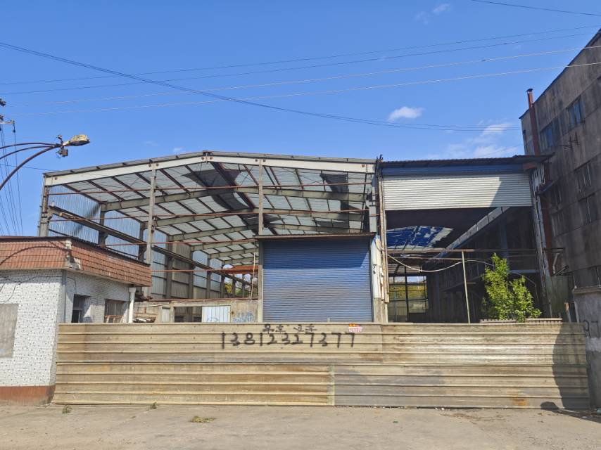 奉贤海湾3500平独院104厂房出租，层高9米配2.8吨行车，真实房源随时可看