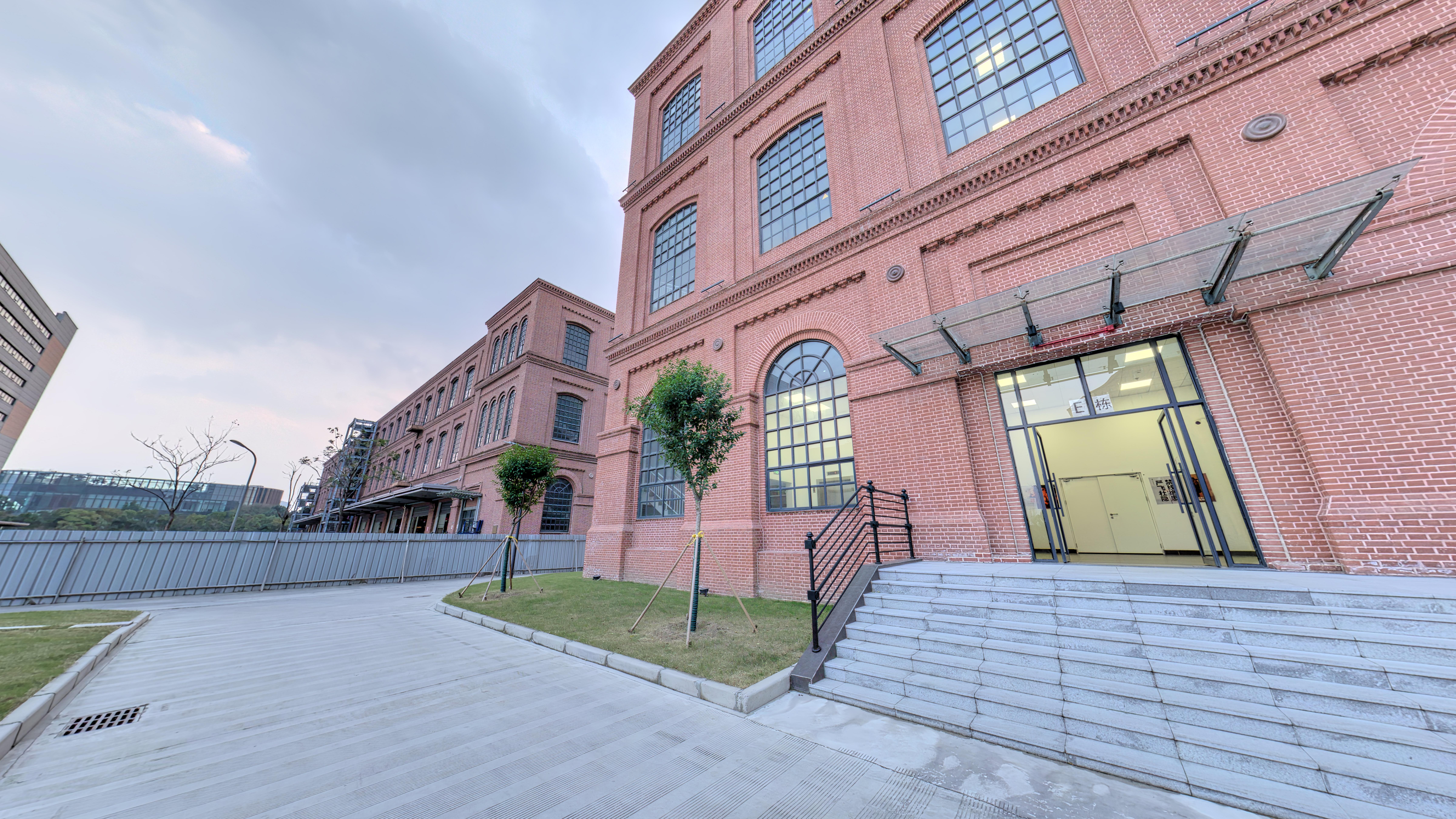 吴泾　产业园单层9650平整栋出租采光通透