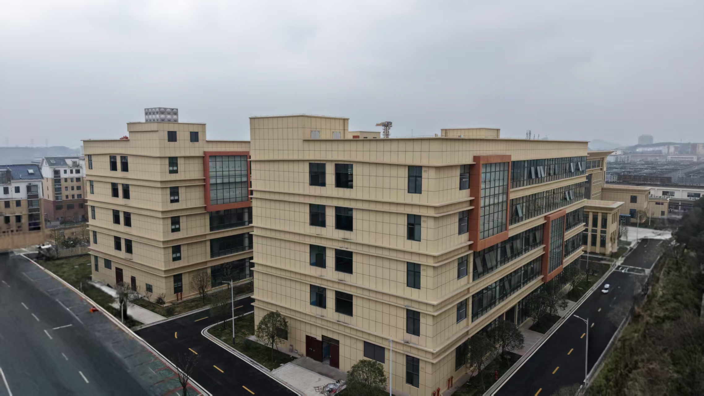 人力资源产业园三期独栋6500㎡多层厂房