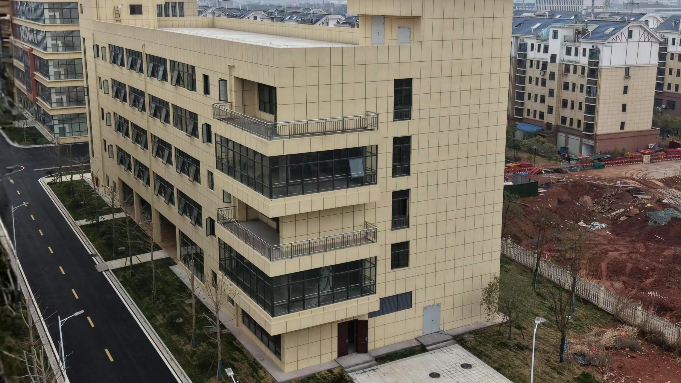 人力资源产业园三期整栋4950㎡多层厂房