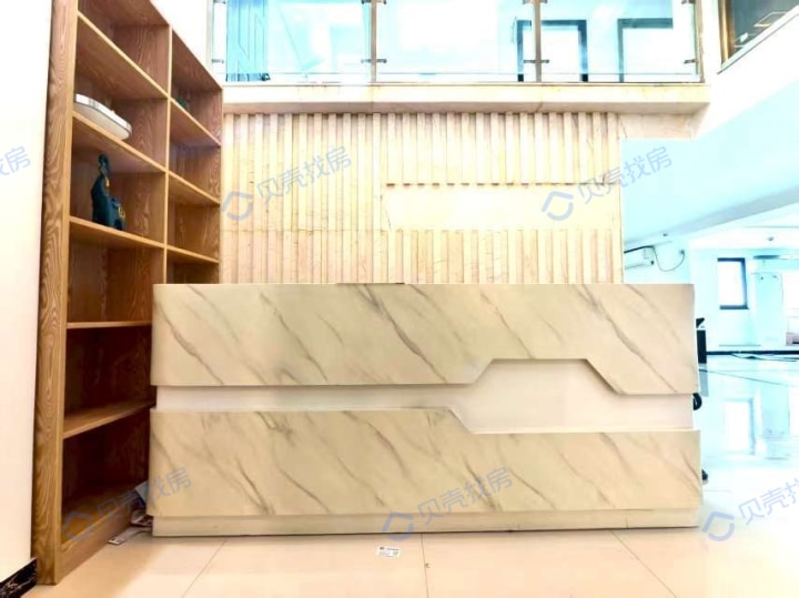 金贸时代南区460平高楼层精装朝南